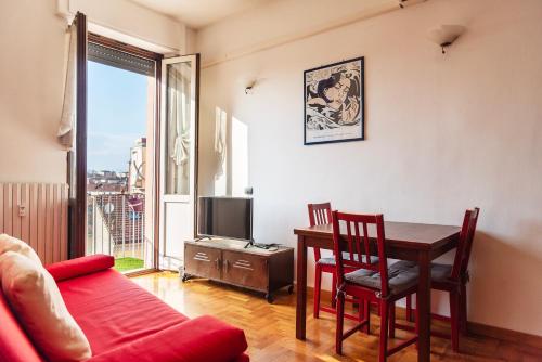 Youhosty - Porta Romana Apartment