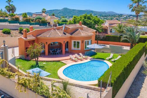 Villa Pomelo Blanco by Villa Plus