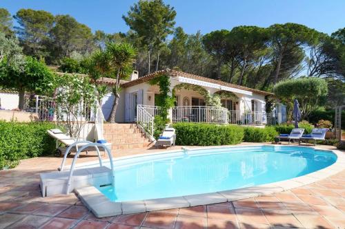 Villa des Vignes by Villa Plus