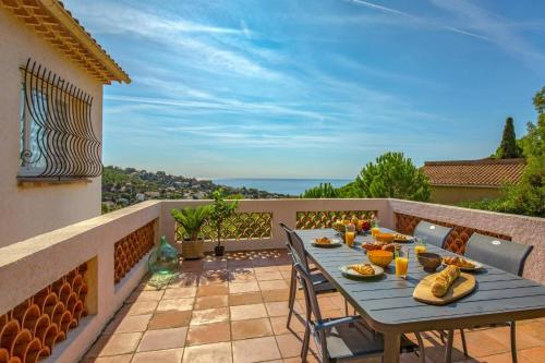 Villa Azur by Villa Plus