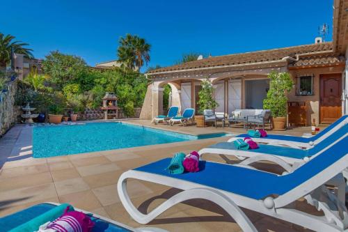 Photo de la galerie de l'établissement Villa Belle Vue by Villa Plus, à Les Adrets-de-l'Estérel