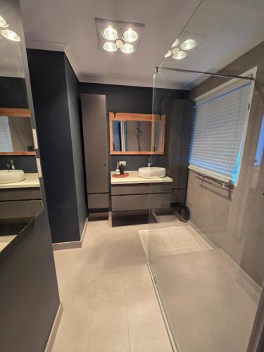 Un baño de Greensborough Gem with perfect location