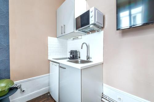 Studio confortable et pratique centre Paris 14-III