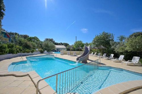 Πισίνα στο ή κοντά στο Camping 3 étoiles - Piscine - ccbbh0a