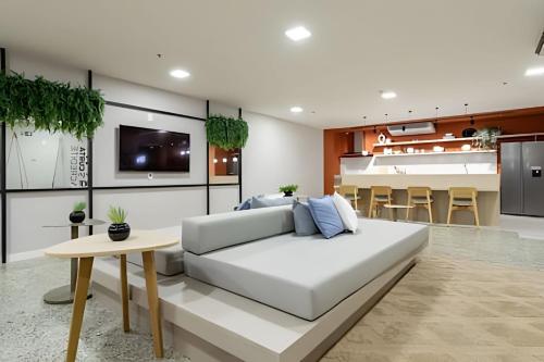 TV a/nebo společenská místnost v ubytování Apt 706