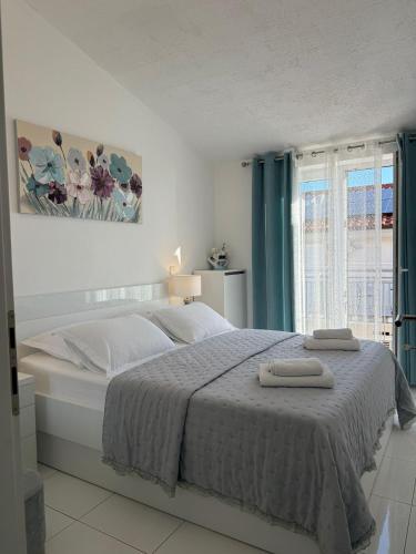 Apartment Sea View