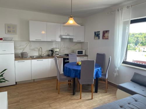 Apartment Marie near the sea