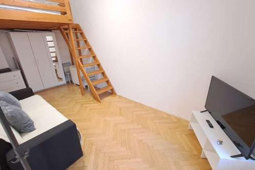 Cozy studio in Prague favorite neighborhood