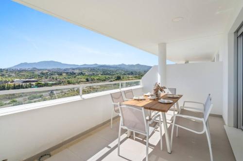Ultimate Rentals - Modern Comfort and Views in Oceana Gardens, Estepona photo 12
