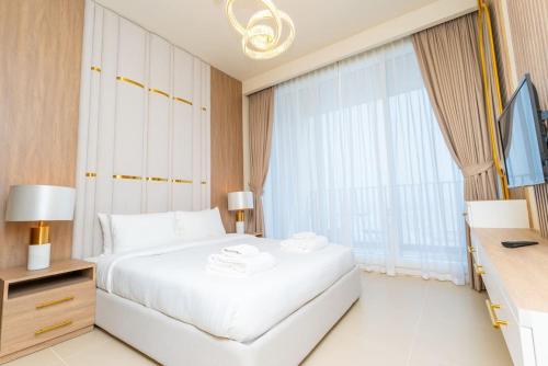 On the dock Nice 1bedroom in Dubai Creek Harbour