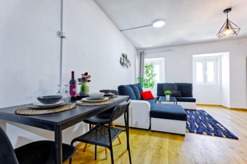 Big, cozy, central flat