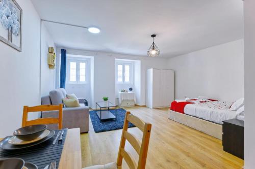 New, cozy, central flat
