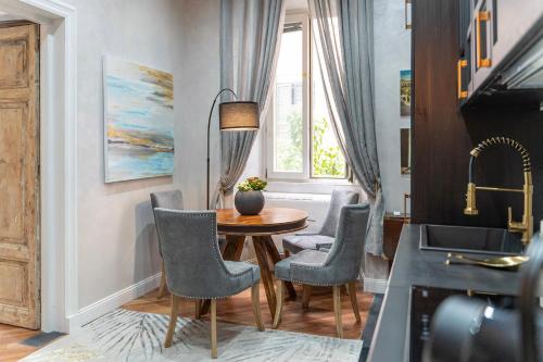 RomanticRome, elegant apartment in Trastevere district