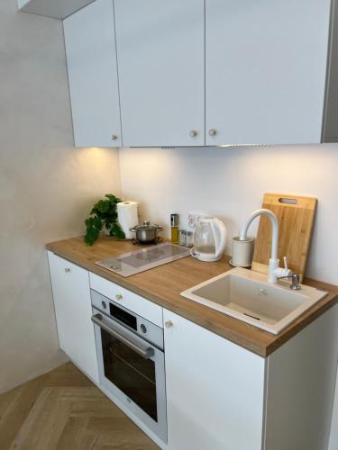 Η κουζίνα ή μικρή κουζίνα στο New apartment next to Warsaw