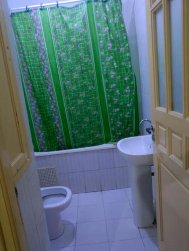 Kúpeľňa v ubytovaní Elahmdya apartment