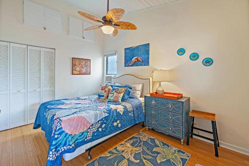 En eller flere senge i et værelse på Pohailani #243 - Oceanview