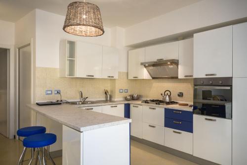 Köök või kööginurk majutusasutuses Cinque Terre Moneglia Apartments