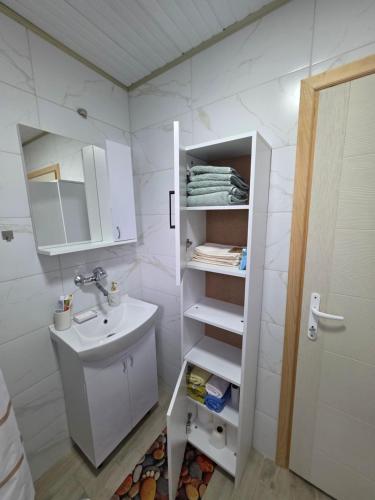 Φωτογραφία από το άλμπουμ του Gaga vikendica 