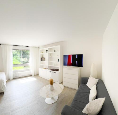 L Écrin de Neuilly - La Défense & Champs Elysées 10 min away