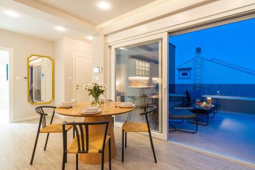 Limoncello Apartments