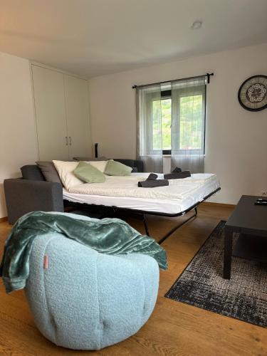 Postel nebo postele na pokoji v ubytování Topspot Wallis 30 min nach Zermatt oder SaasFee