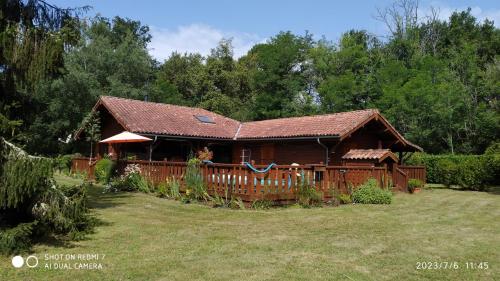 Photo de la galerie de l'établissement Toutembois, à Sabres