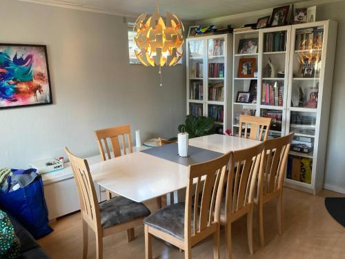 Ảnh trong thư viện ảnh của Big house in beautiful area ở Rødovre