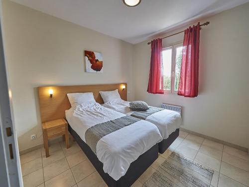 Photo de la galerie de l'établissement Bungalow in Lanzac near Dordogne River, cleaning included, à Lanzac