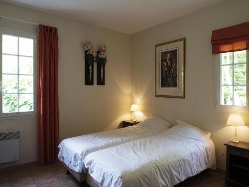 Photo de la galerie de l'établissement Villa with Wi-Fi, in natural surroundings, cleaning included, à Vasles