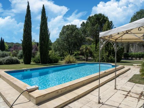 Holiday Home in Cazouls with Pool & Vineyards, cleaning included