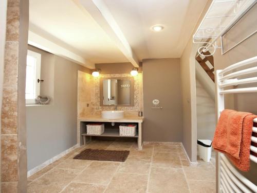 Φωτογραφία από το άλμπουμ του Villa in Provence with Infinity Pool, cleaning included σε Martres-Tolosane