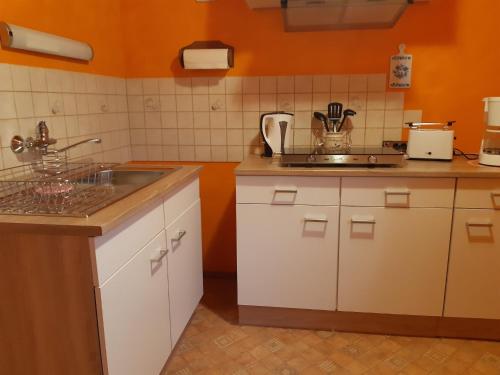 Φωτογραφία από το άλμπουμ του Ferienhaus, Jagdshof, cleaning included 