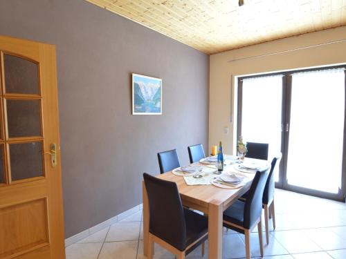 Gallery image of Lirstal Family Getaway, cleaning included in Lirstal