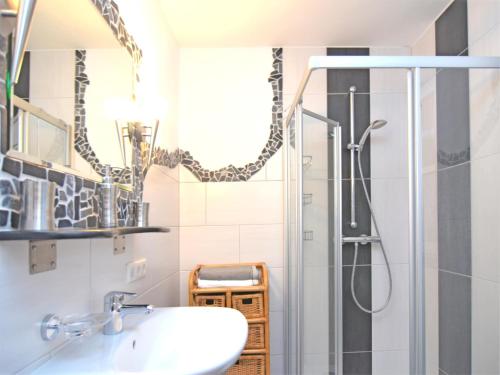 Φωτογραφία από το άλμπουμ του Ferienwohnung für 2 Personen in Kirchhundheim, cleaning included σε Brachthausen