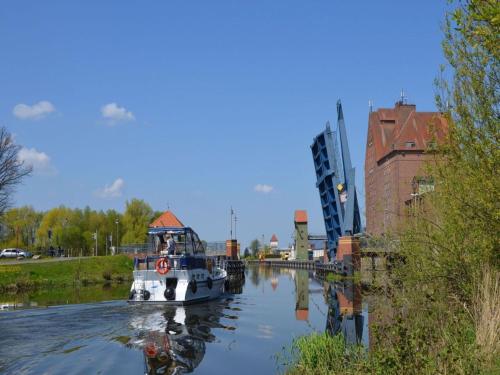 Gallery image of Hausboot auf der Peene, Demmin, cleaning included in Demmin