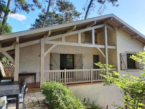 Maison spacieuse proche du lac d'Hossegor avec jardin, terrasse ensoleillée et studio indépendant - FR-1-239-690