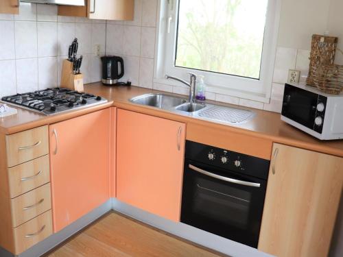 Gallery image of Chalet with Hot Tub, Suwald, cleaning included in Suwald