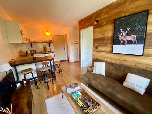 Formiguères - Appartement T2 Lumineux avec Terrasse, 3 Pers, Proche Pistes et Commerces - FR-1-758-29