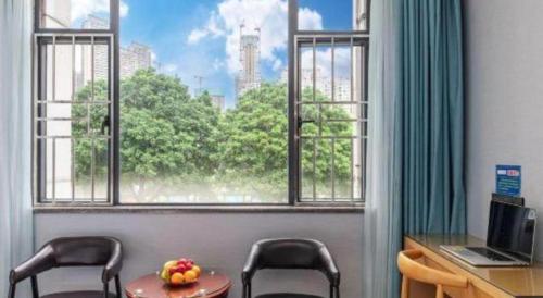 Gambar di galeri bagi Zhenxing Hotel di Shenzhen