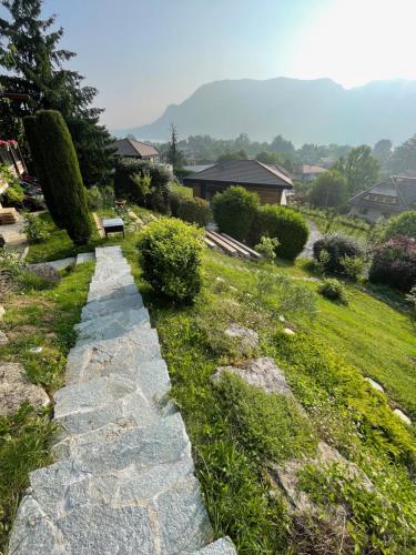 Galeriebild der Unterkunft Maison vue lac et piscine in Sévrier