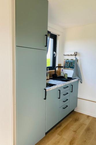 Relaxing Tiny House with a beautiful view over the hills in Zagorje