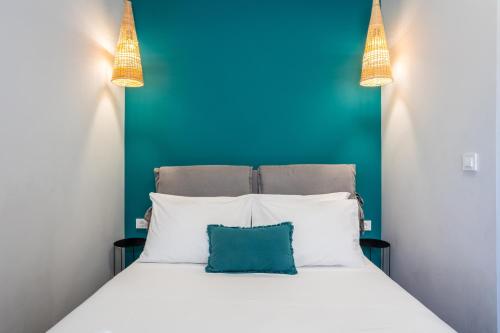 Fanouris Luxury Apartments 2