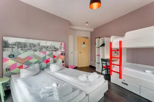 MEININGER Hotel Berlin Alexanderplatz photo 10