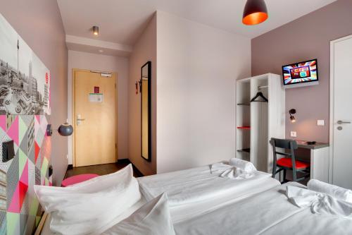 MEININGER Hotel Berlin Alexanderplatz photo 42