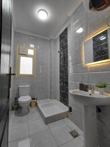 Stella Heights Villa King - next to Marassi