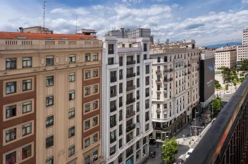 Catalonia Plaza España Hotel & Spa photo 13