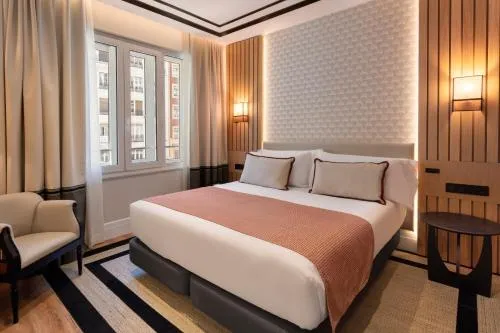 Catalonia Plaza España Hotel & Spa photo 12