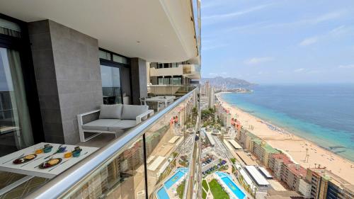 SUNSET CLIFFS horizon apartment