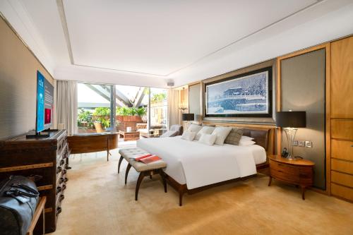 Katil atau katil-katil dalam bilik di Hotel Éclat Beijing
