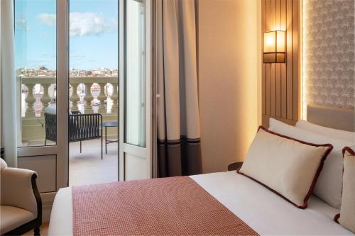 Catalonia Plaza España Hotel & Spa photo 25